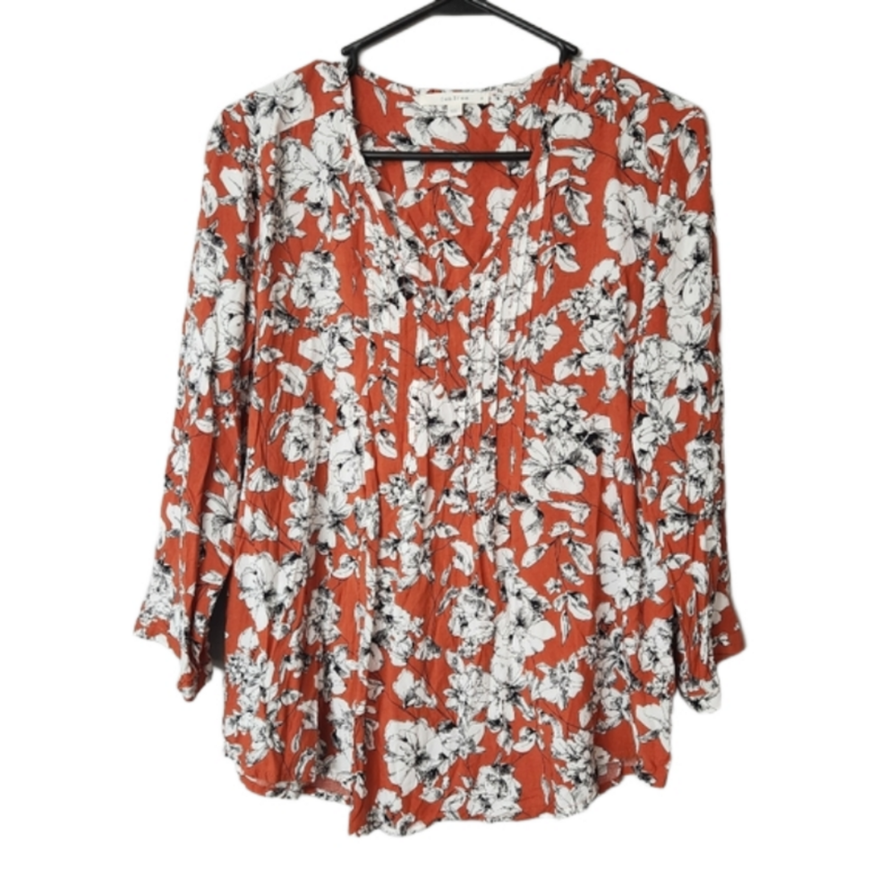 3/$25 Fun 2 fun Floral v-neck smock top 3/4 sleeves nwot size Small